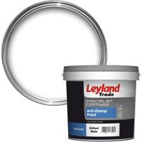 Leyland Trade White Mid Sheen Anti Damp Paint 2.5L - 5010426785608