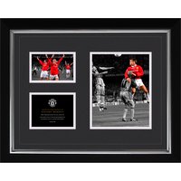 Manchester United Historic Moments - Sheringham 1999 Framed Print - 20, Black