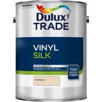 Dulux Trade Magnolia Silk Emulsion Paint 5L