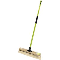Charles Bentley National Trust 18" Dual-Fill Driveway Broom With Handle