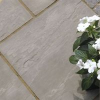 Silver Grey Natural Sandstone Mixed Size Paving Pack (L)4570mm (W)3340mm 15.30 M²