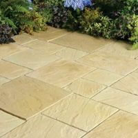 York Gold Abbey Paving Patio Pack (L)3.69 (W)2.77m Pack Of 45 10.22 M²