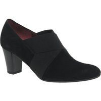 Gabor Function Wide Fit Closed Court Shoes, Black