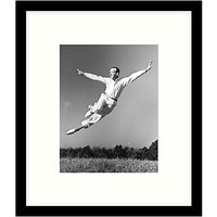 Getty Images Gallery - Fred Astaire Photo Session Framed Print, 49 X 57cm