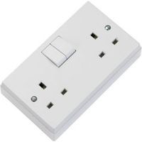Holder 13A White Switched Socket - 5010620027702